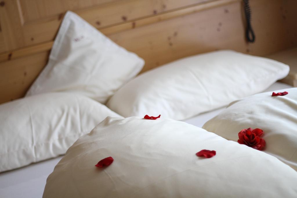 Hotel Val Сельва-ди-Валь-Гардена Номер фото