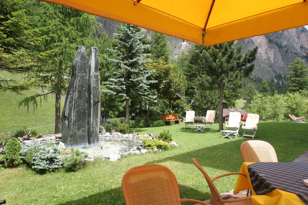 Hotel Val Сельва-ди-Валь-Гардена Экстерьер фото
