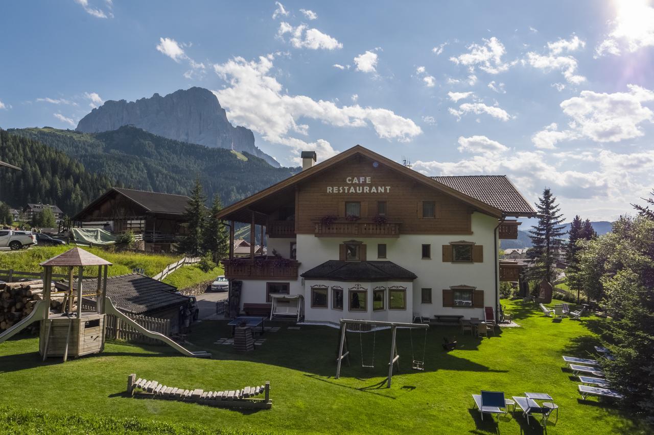 Hotel Val Сельва-ди-Валь-Гардена Экстерьер фото